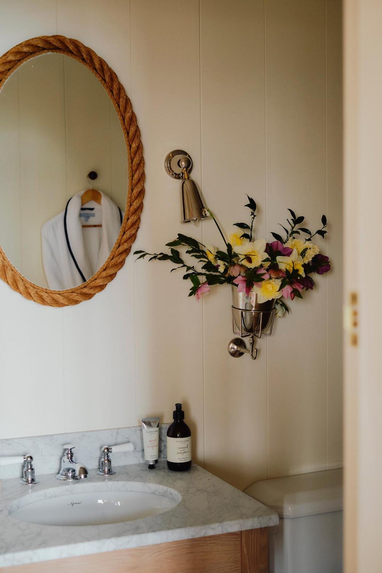 1-Bed Luxury Seafront Cabin In Heart Of Newlyn, Mousehole Luaran gambar